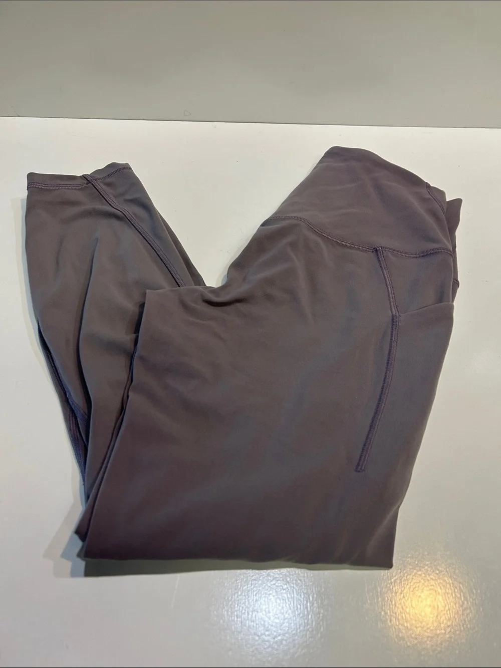 Lululemon Stretch Active Leggings in Dark Mauve